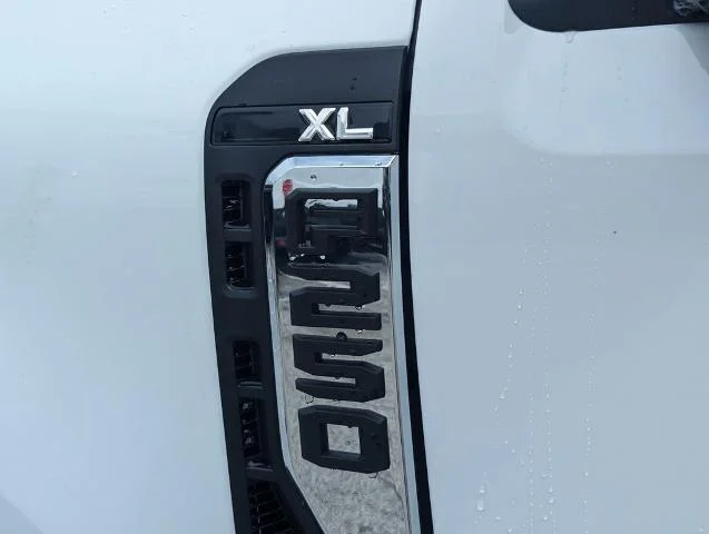 New 2026 Oxford White Ford F-250® XL image 29