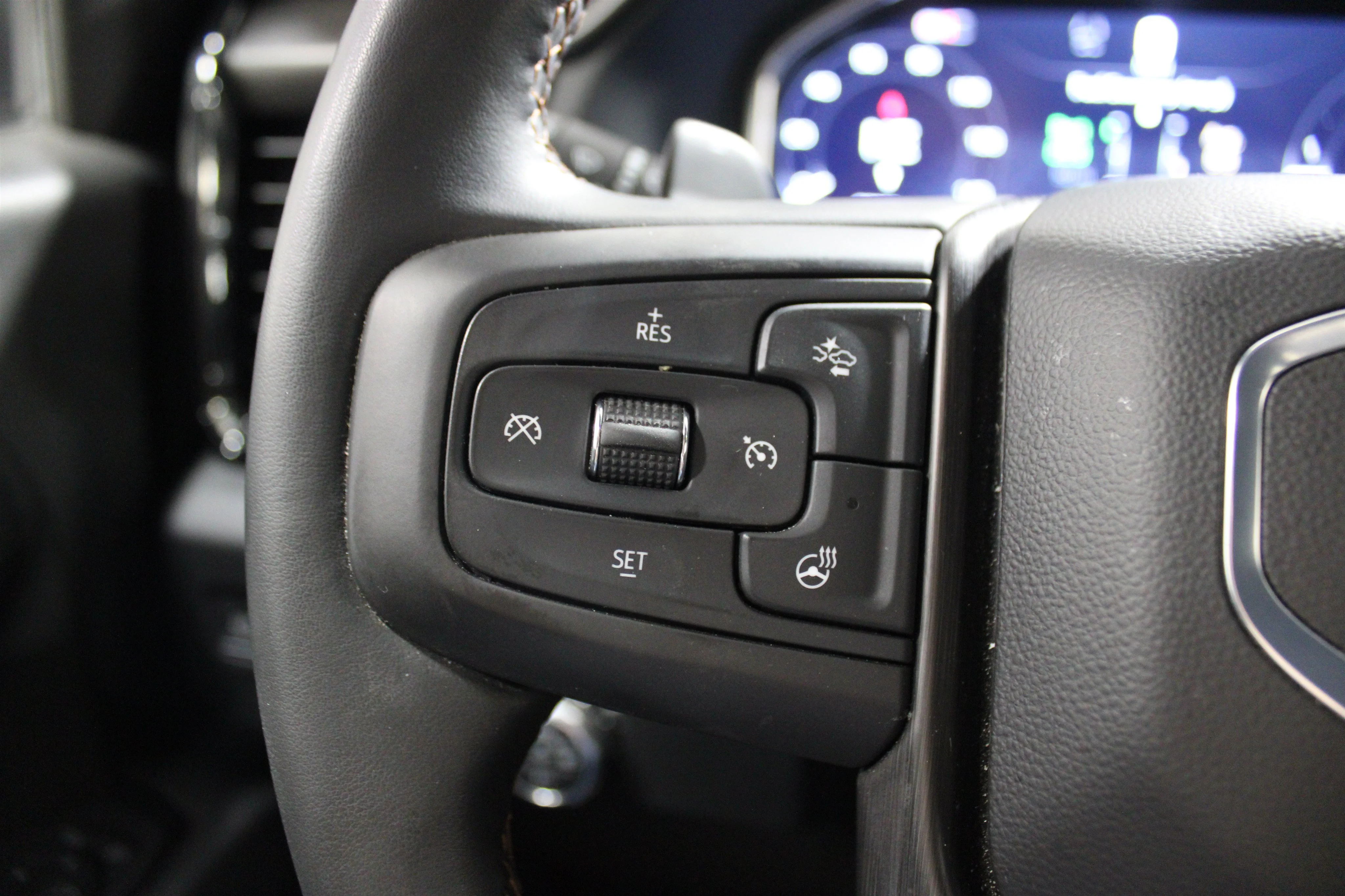 2024 GMC Sierra 1500 AT4 - Photo 10