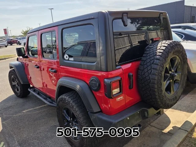 Used 2022 Red Jeep Unlimited Sport Altitude image 2