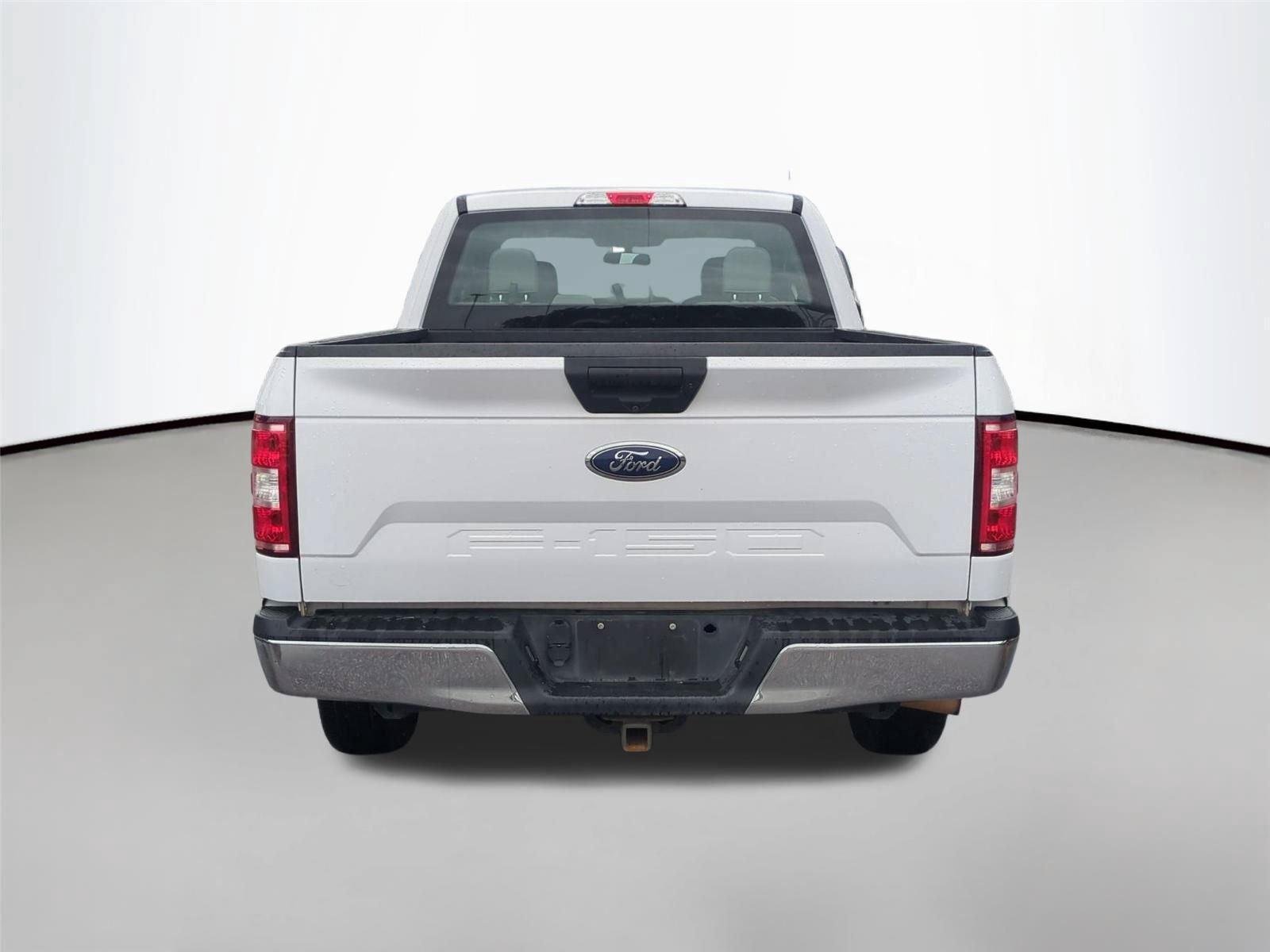 Used 2019 Oxford White Ford XL image 4