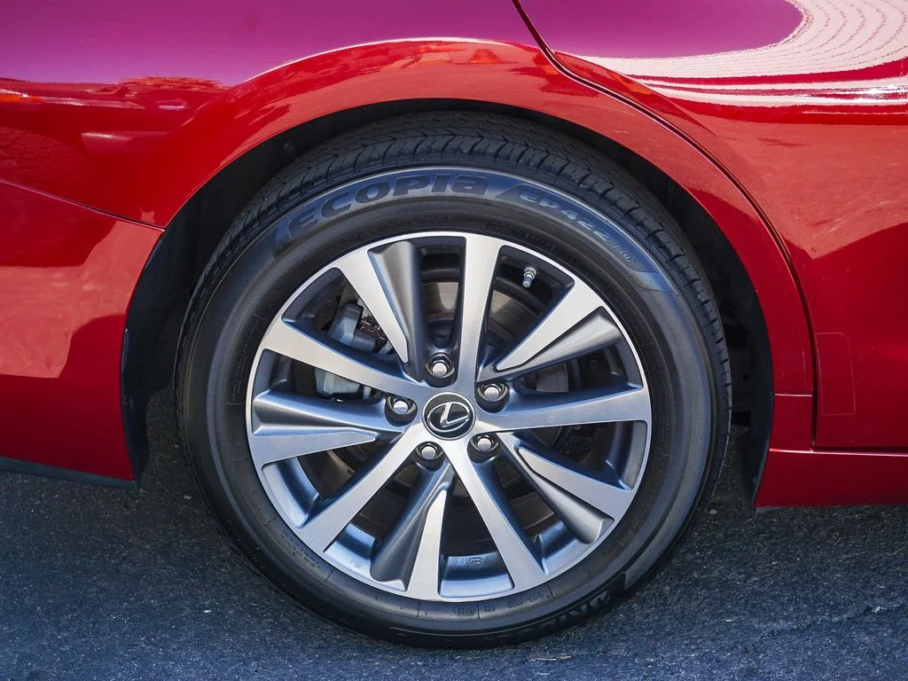 Used 2020 Red Lexus 350 image 8