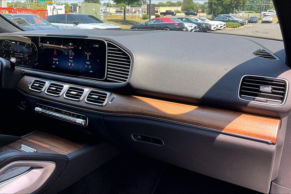 Used 2026 White Mercedes-Benz GLE 350 image 16