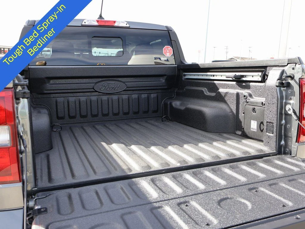 New 2026 Carbonized Gray Metallic Ford Lobo™ image 15