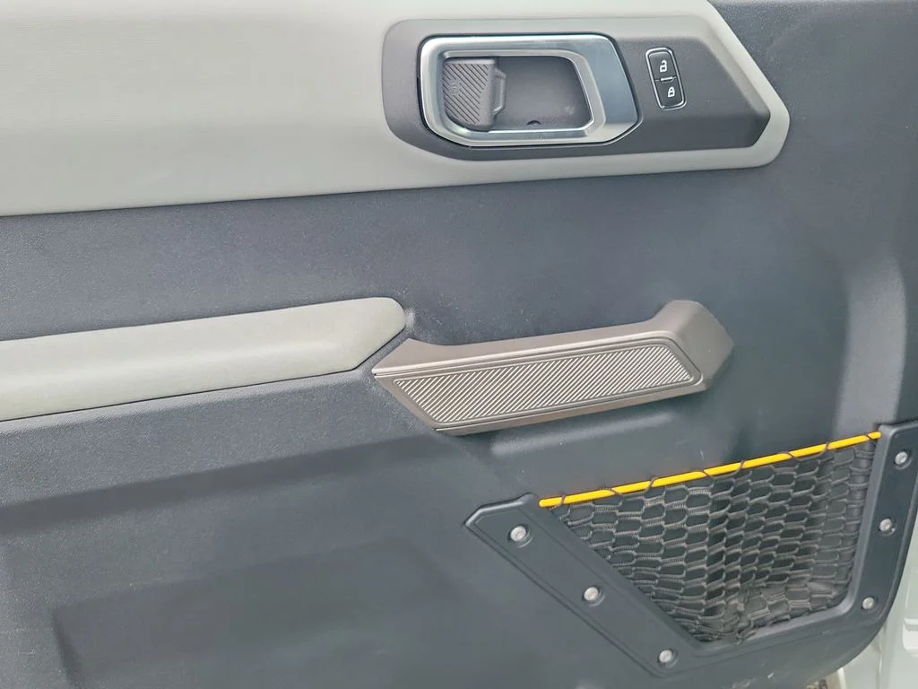 Used 2023 Gray Ford Badlands image 21