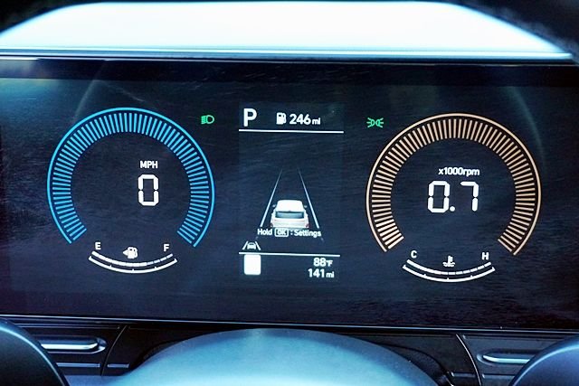 Used 2026 Gray Hyundai SEL Sport image 31