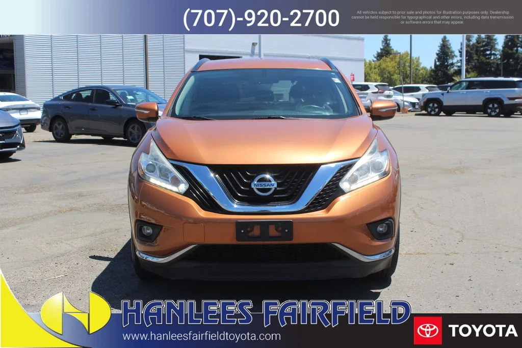 Used 2015 Orange Nissan SV image 4