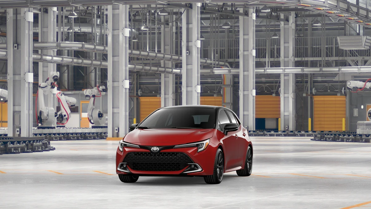 New 2026 Finish Line Red with Midnight Black Metallic roof Toyota XSE image 18