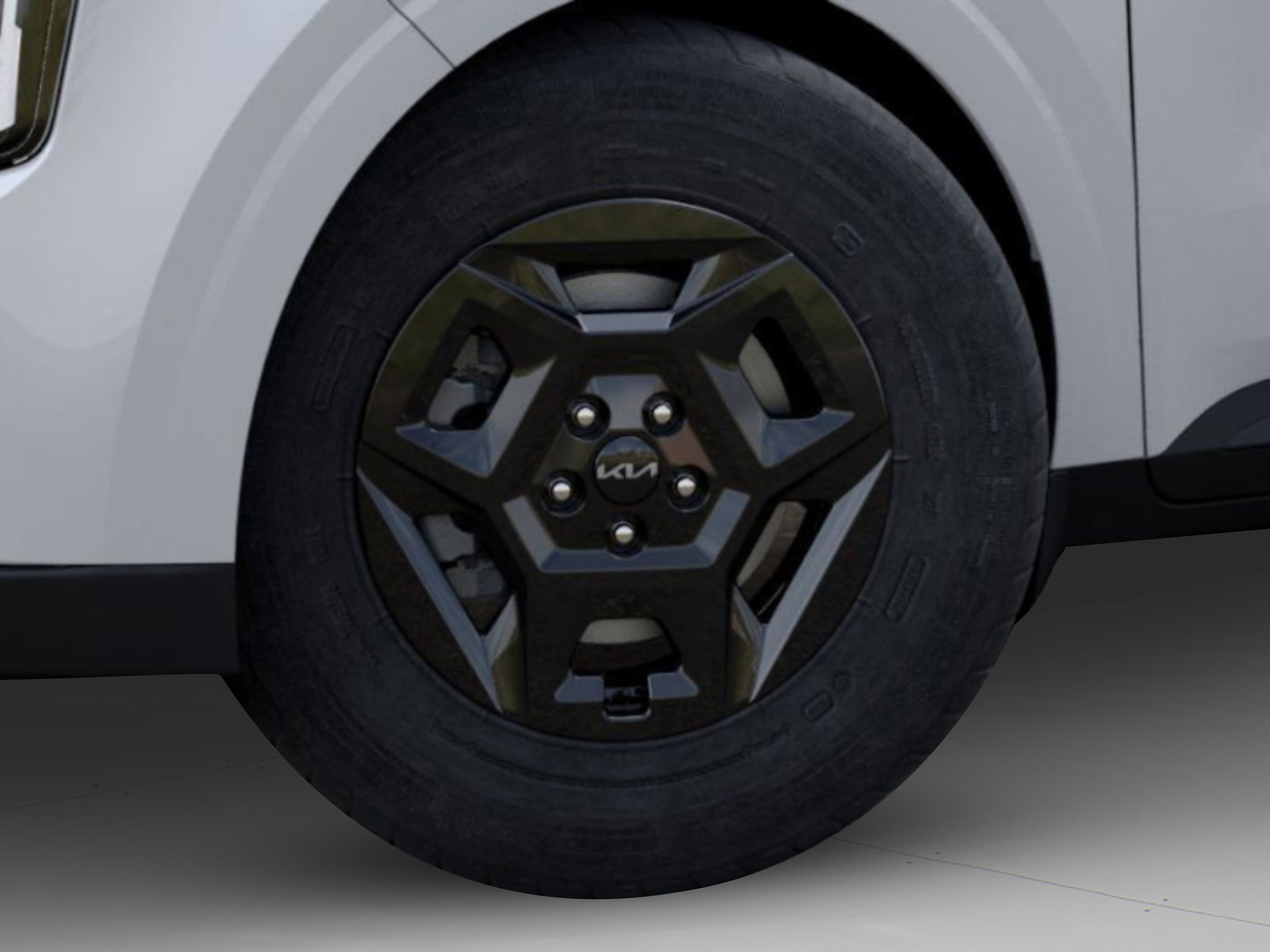 New 2025 Snow White Pearl Kia LXS image 10