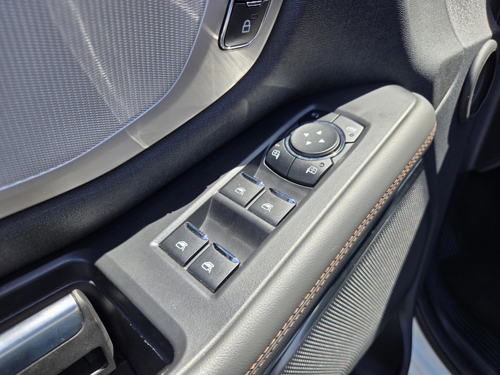 Used 2025 White Ford Active image 18
