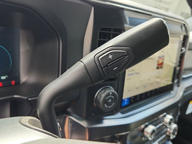 New 2026 Carbonized Gray Metallic Ford F-350® Lariat® image 18