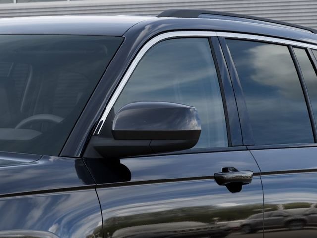 New 2026 Diamond Black Crystal Pearlcoat Jeep Laredo X image 13