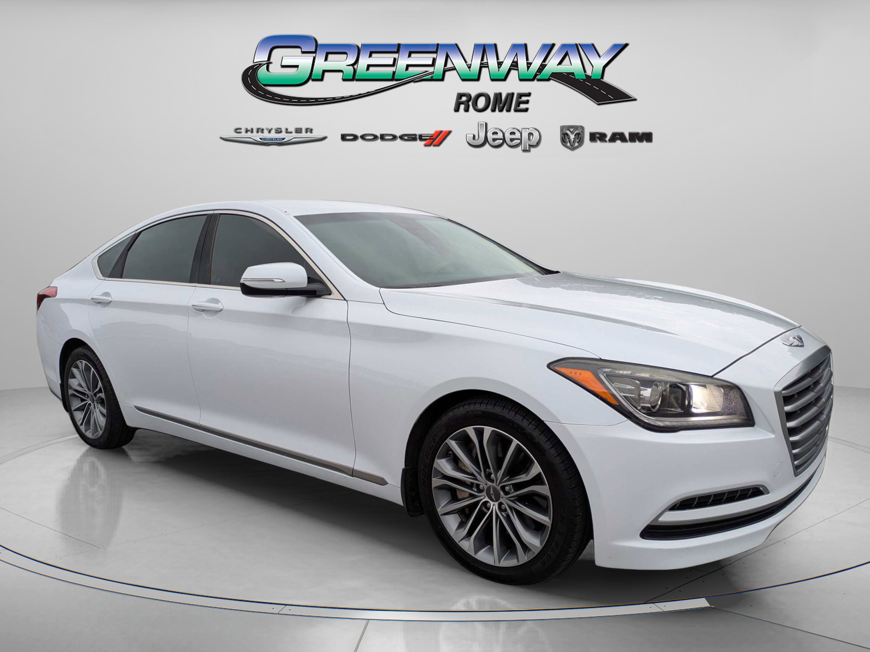 2015 Hyundai Genesis 3.8 RWD's photo