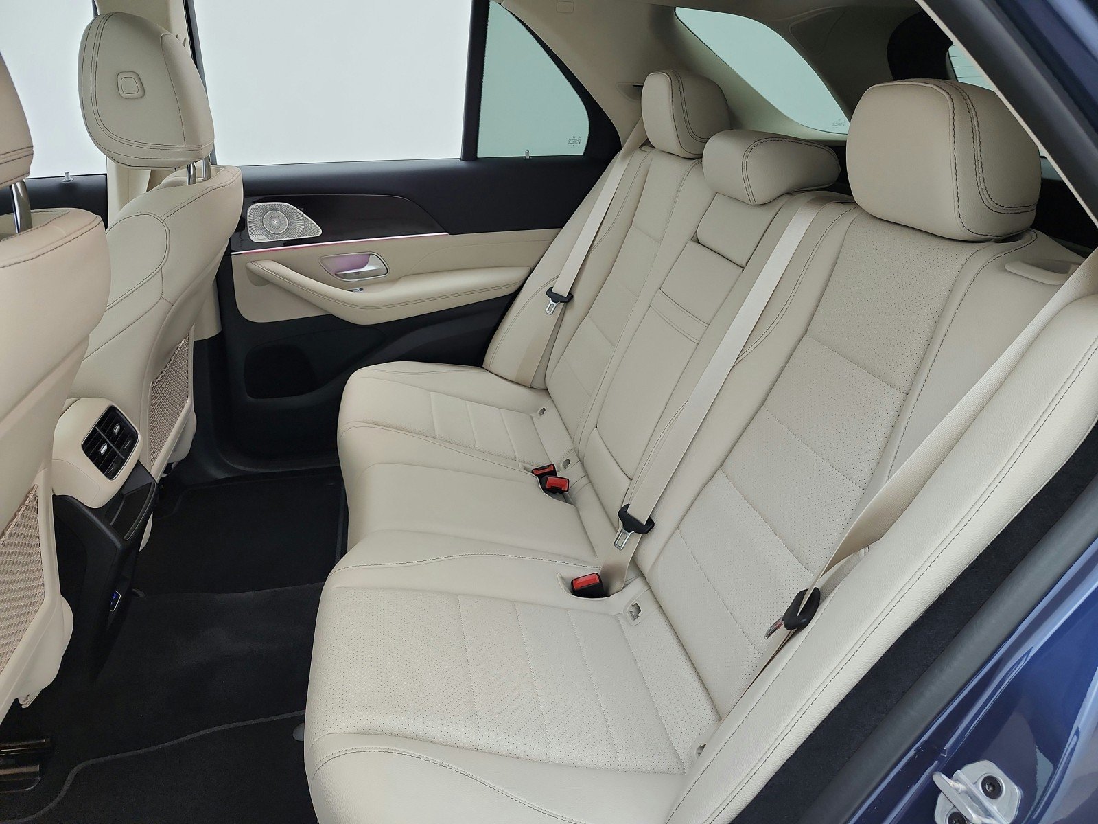 2026 Mercedes-Benz GLE GLE450 - Photo 11