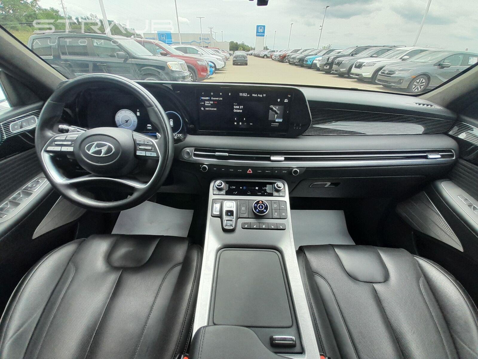 Used 2023 Hyper White Hyundai Calligraphy image 45