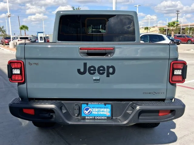 Used 2025 Gray Jeep High Tide image 6