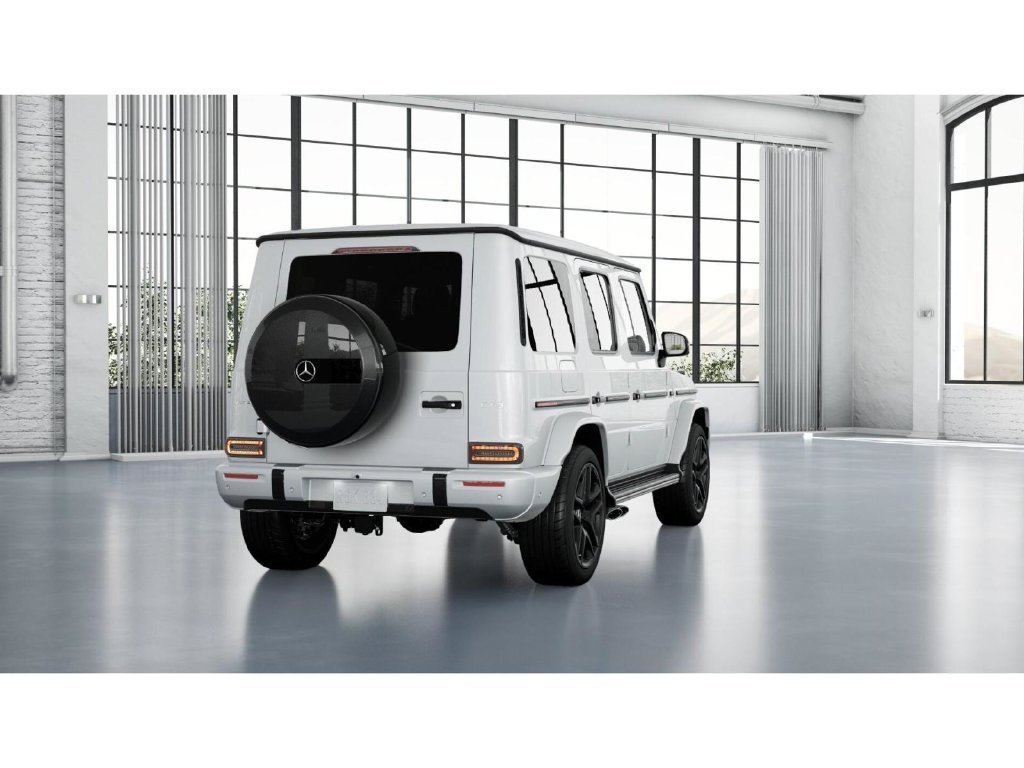 New 2027 MANUFAKTUR Moonlight White Metallic Mercedes-Benz AMG® G 63 SUV image 66