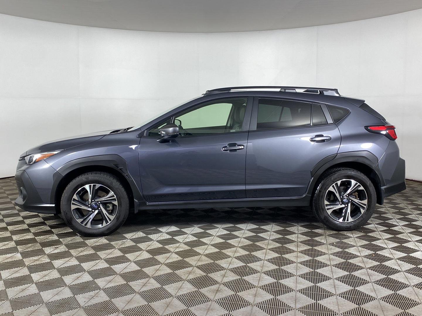 Used 2024 Magnetite Gray Metallic Subaru Premium image 7