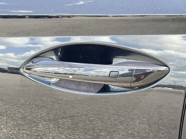 Certified Used 2025 Blue Hyundai SEL image 40