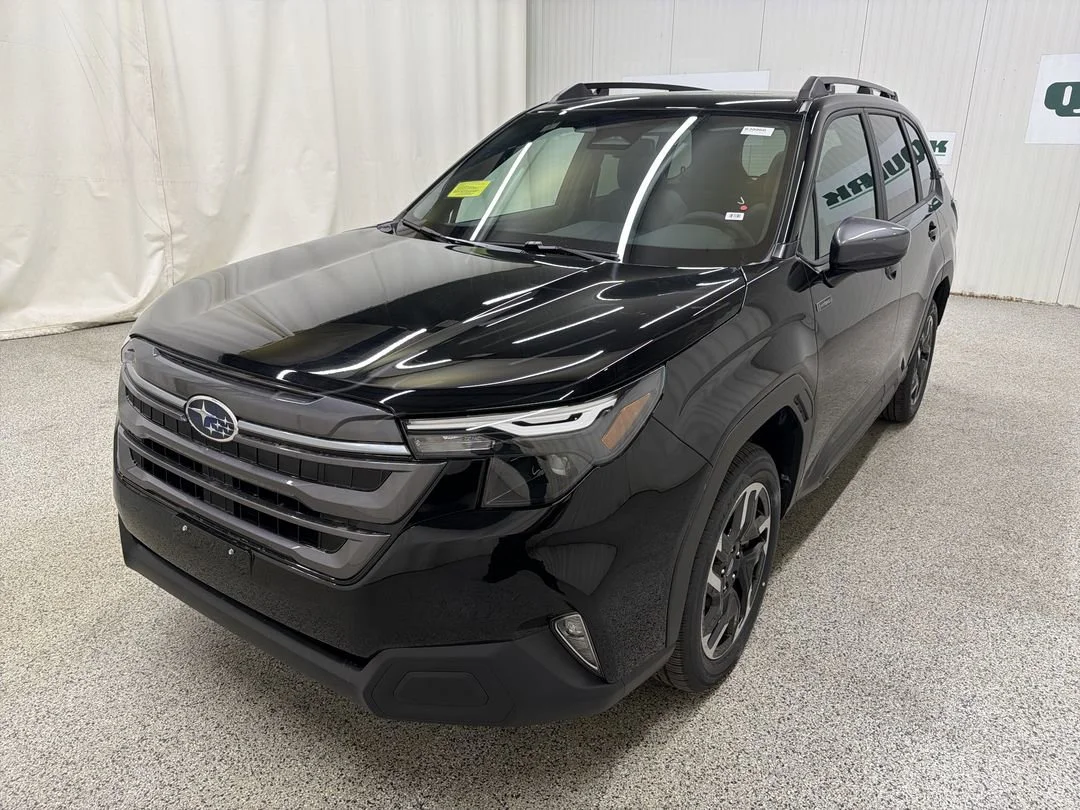 New 2026 Crystal Black Silica Subaru Premium Hybrid image 4