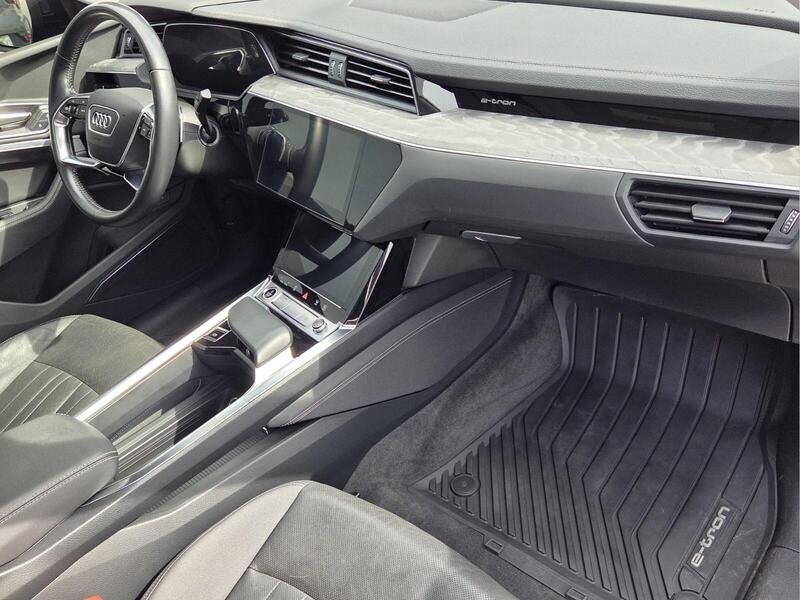 Used 2021 Brilliant Black AUDI PREMIUM PLUS QUATTRO image 19