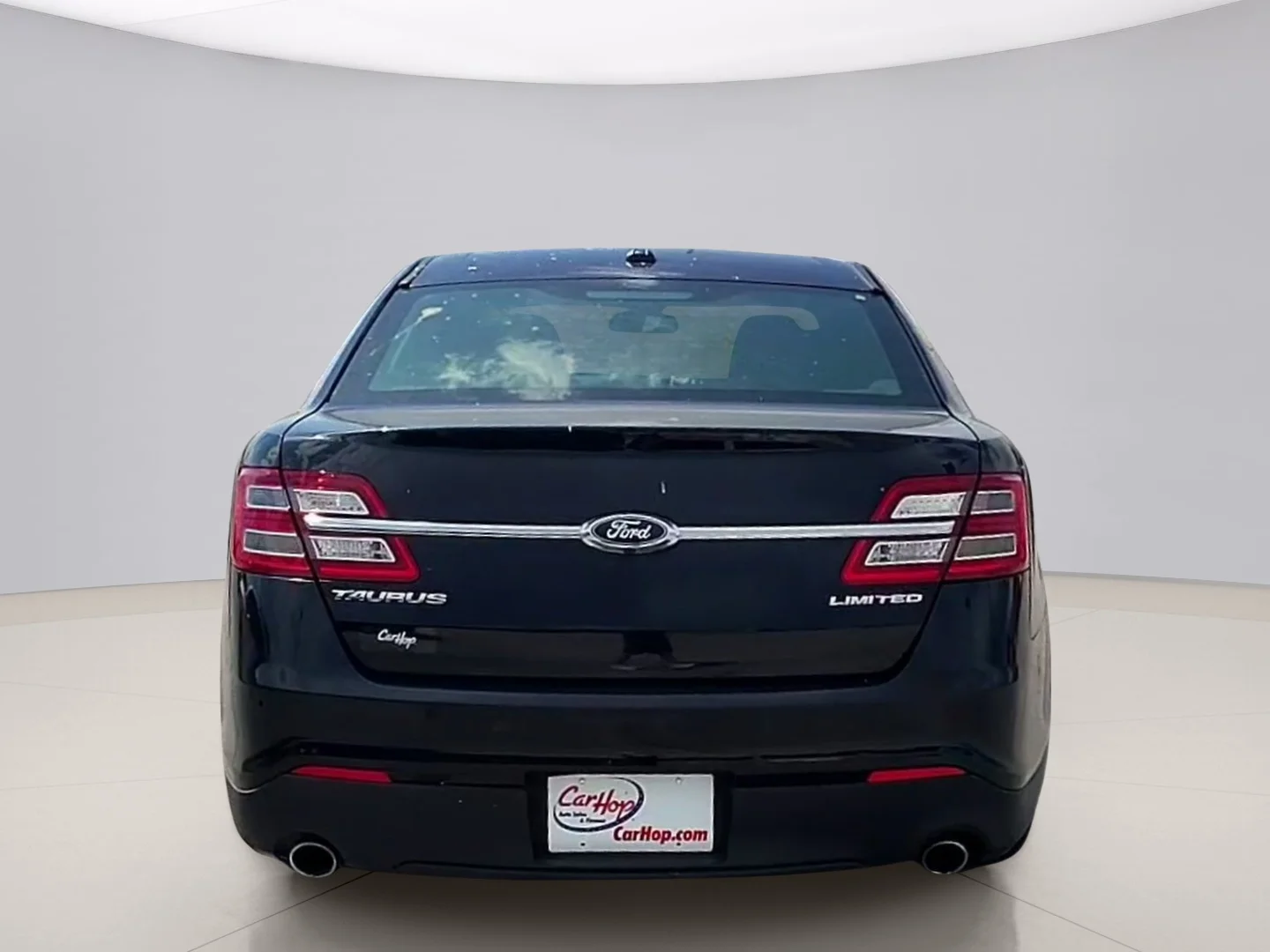 Used 2016 Black Ford LIMITED image 4