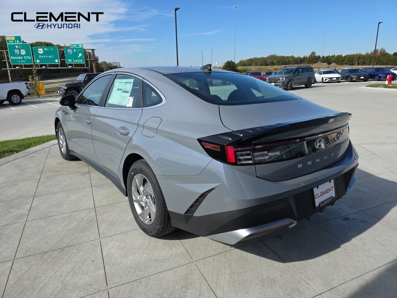 2026 Hyundai Sonata SE - Photo 8