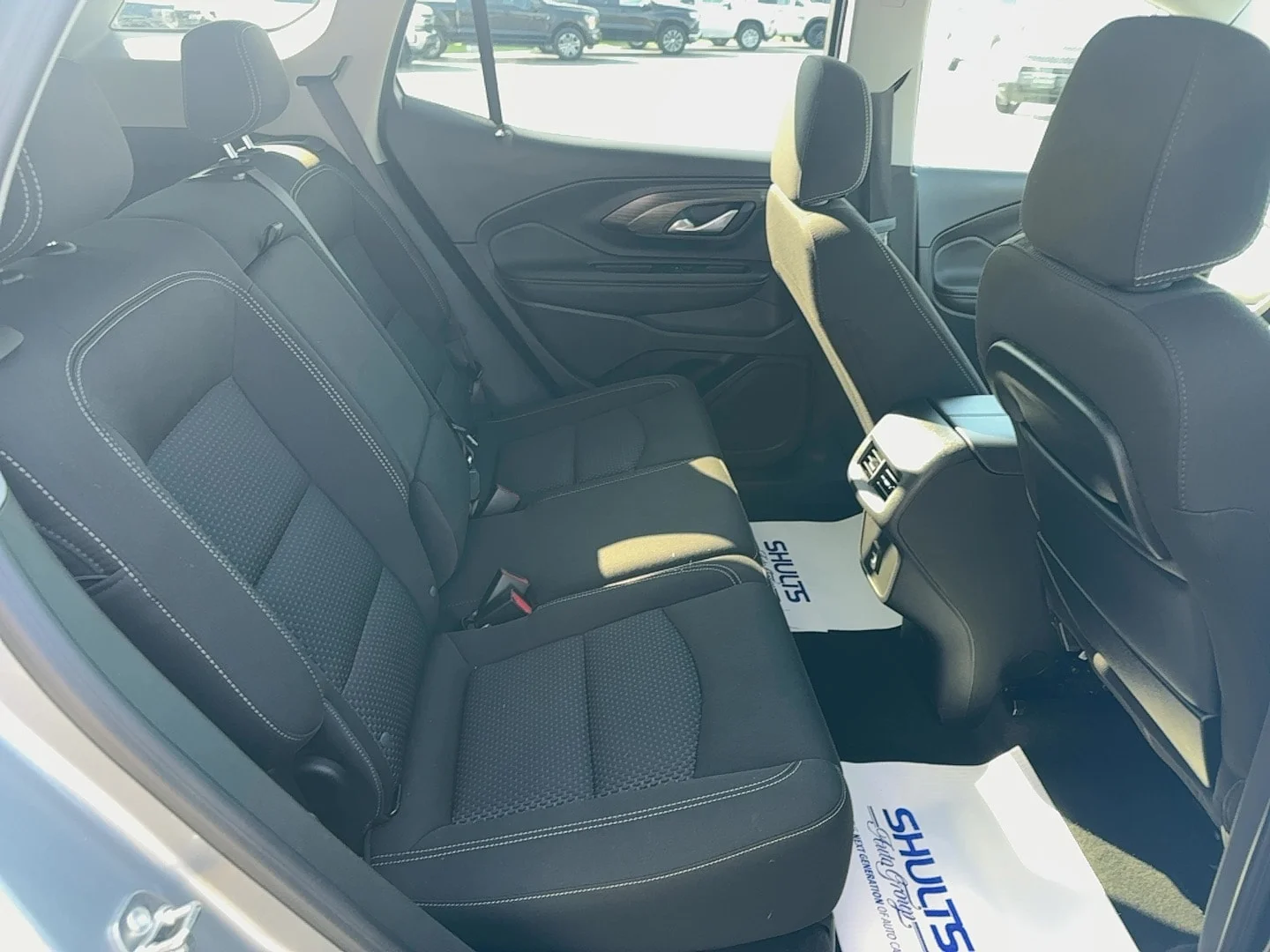 Used 2024 Sterling Metallic GMC SLE image 19