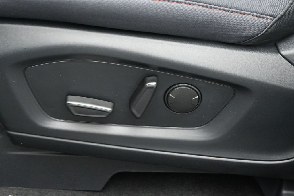 New 2026 Carbonized Gray Metallic Ford Active image 9