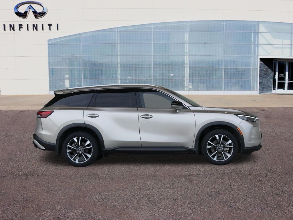 Certified Used 2023 Silver INFINITI LUXE image 58