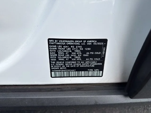 Used 2023 Opal White Volkswagen Pro S image 27