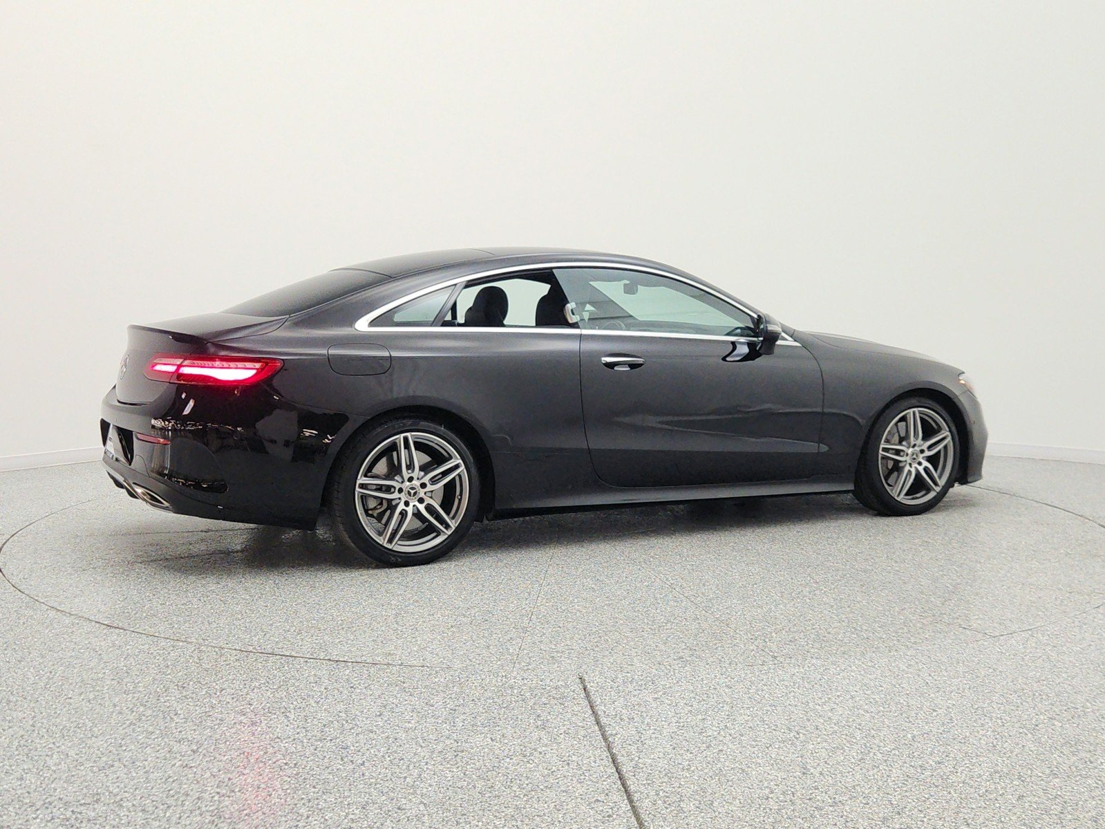 Used 2019 Black Mercedes-Benz E 450 RWD Coupe image 5