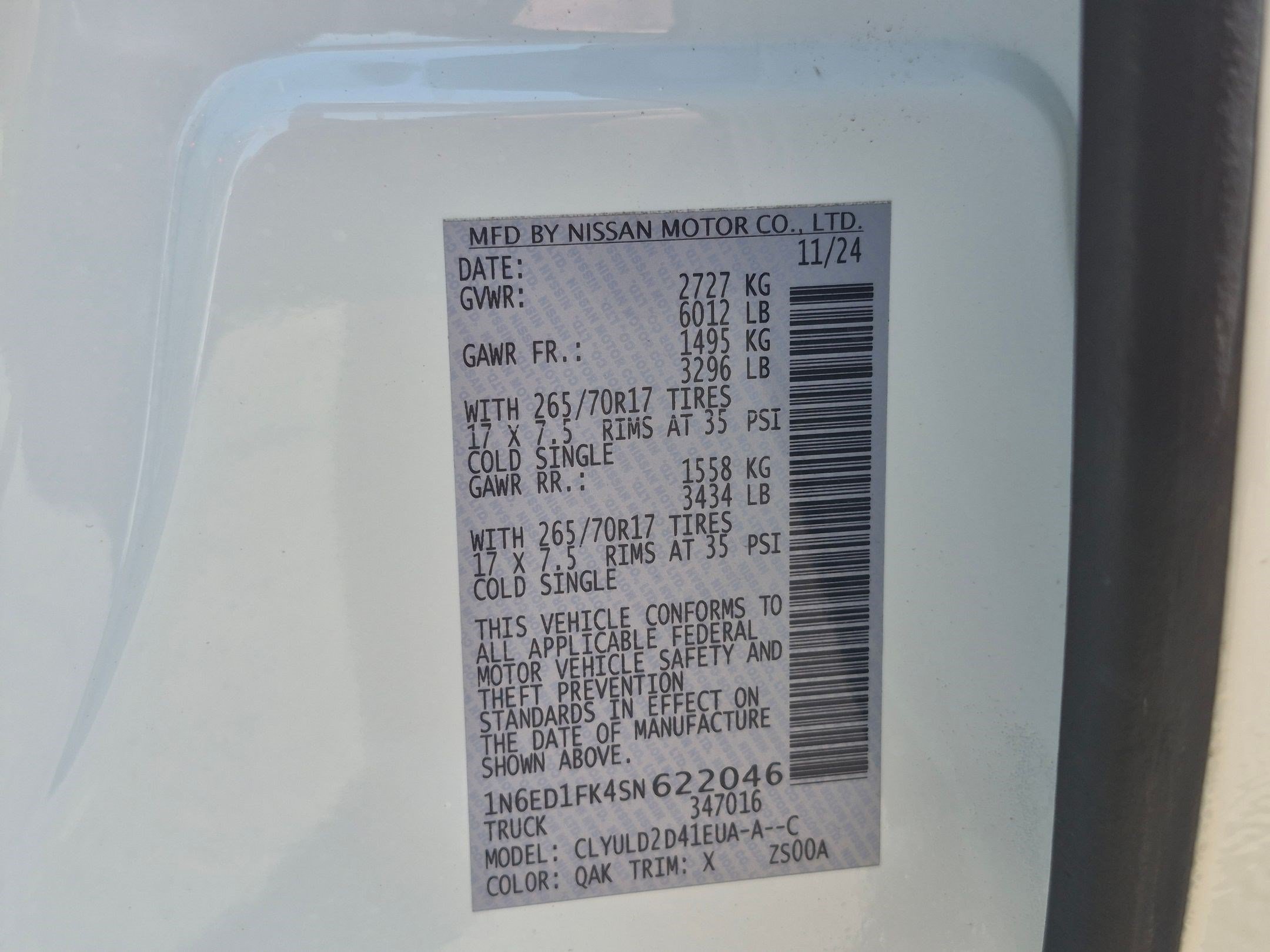 Used 2025 Glacier White Nissan PRO-4X image 32