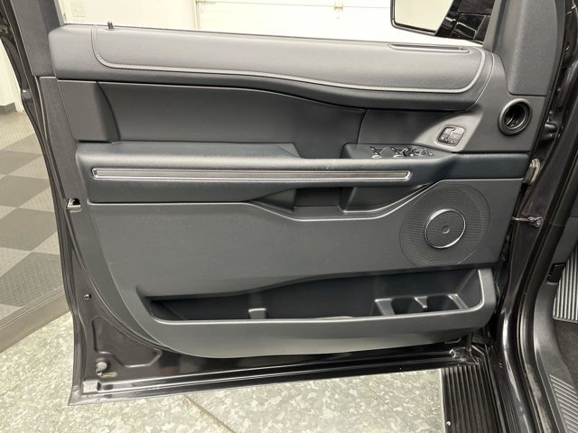 Used 2023 Dark Matter Gray Ford XLT image 9