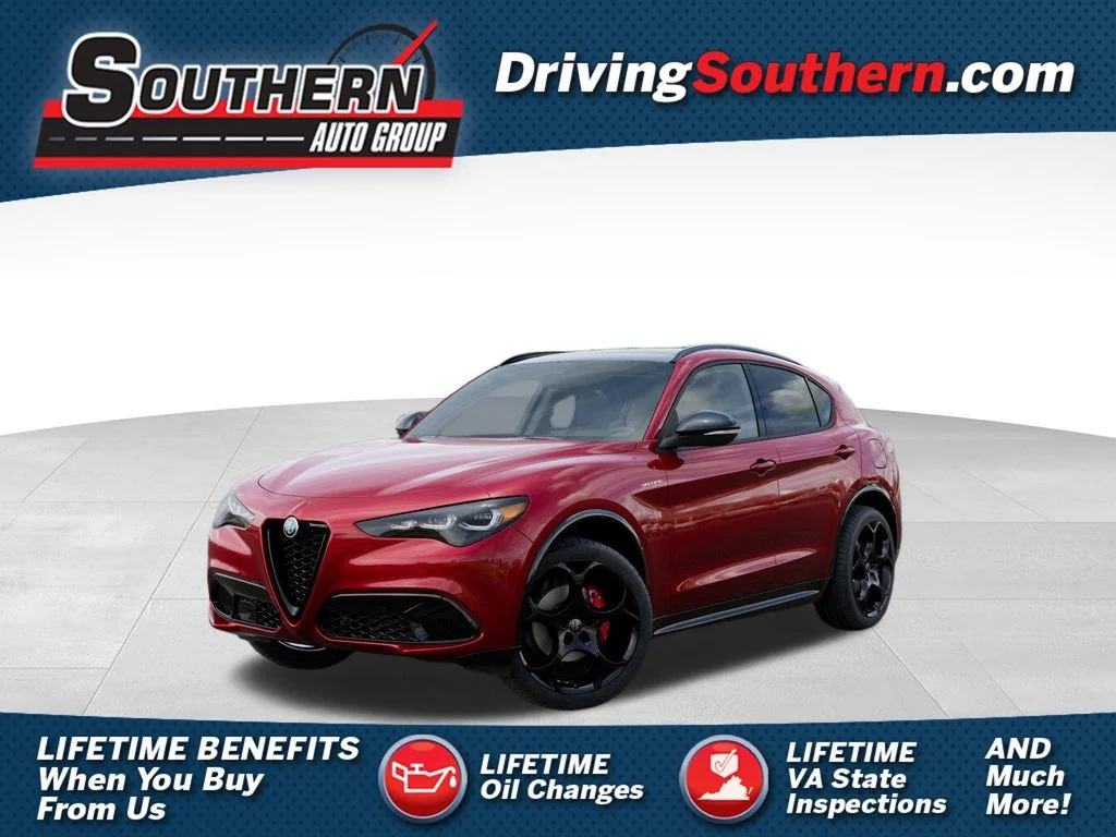 2025 Alfa Romeo Stelvio Stelvio AWD's photo