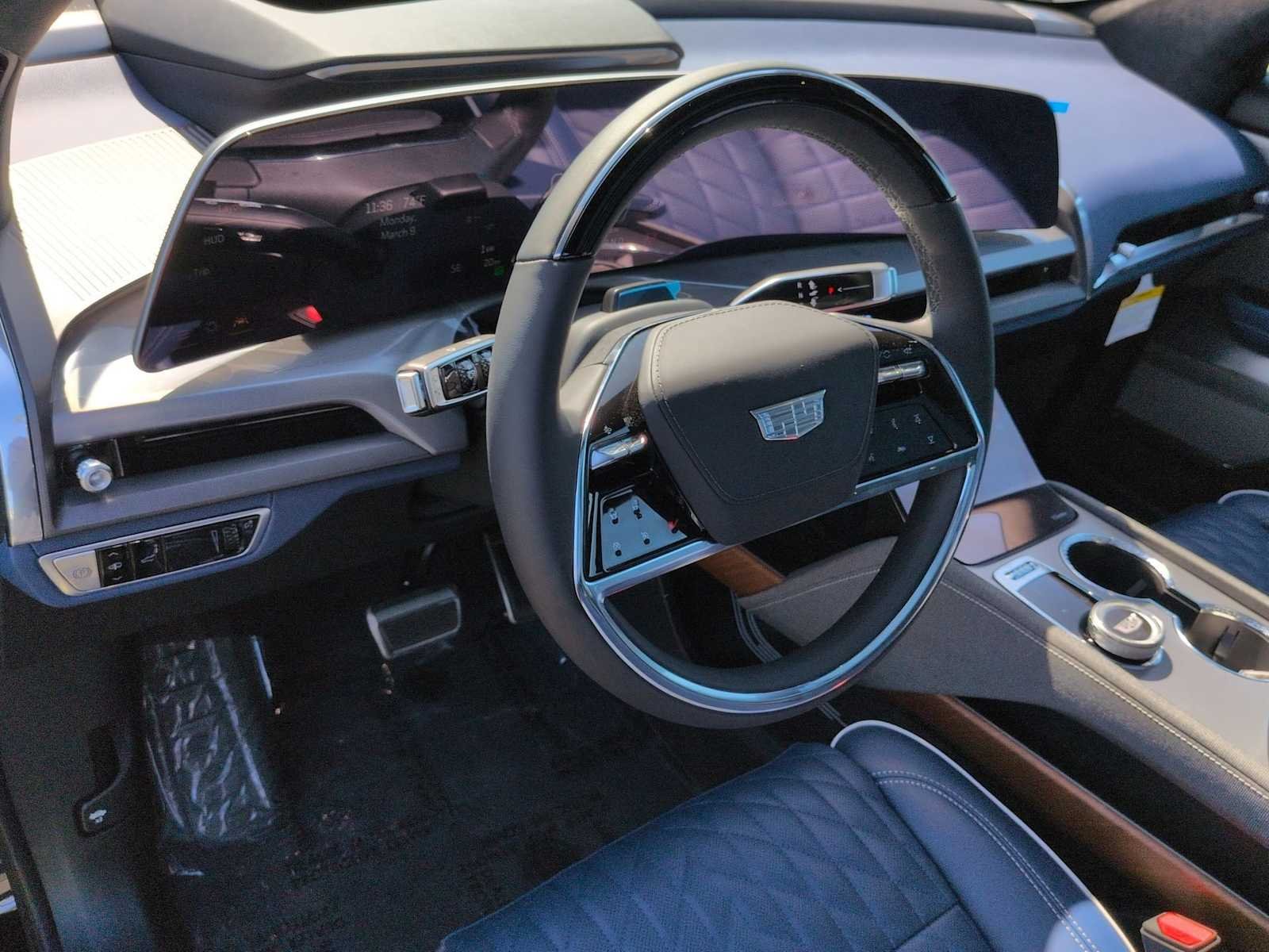 2026 Cadillac VISTIQ Premium Luxury - Photo 12