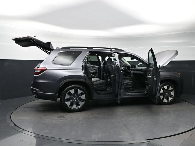 Certified Used 2026 Modern Steel Metallic Honda AWD Touring image 81