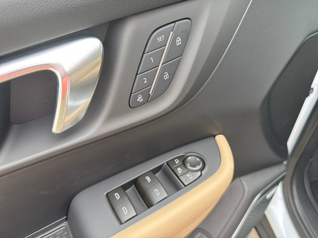 2027 Buick Enclave Preferred - Photo 19