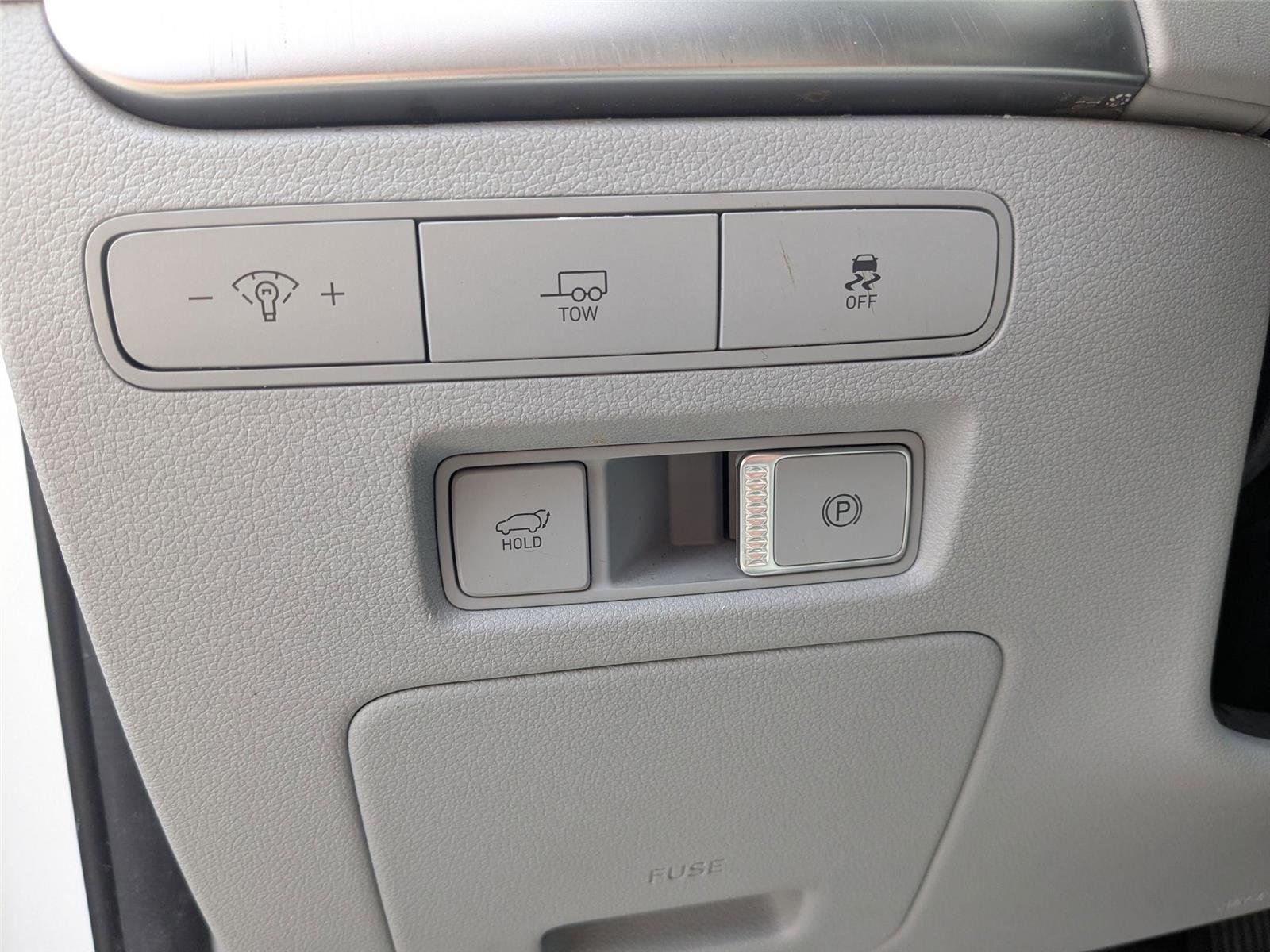 Used 2023 Silver Hyundai SEL image 15