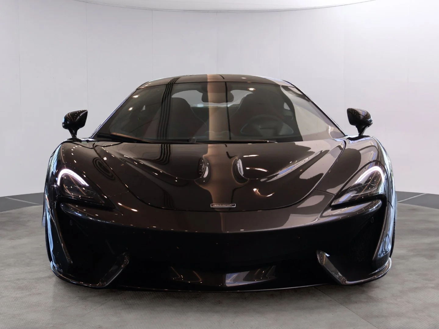 Used 2016 McLaren 570S Base with VIN SBM13DAA2GW001093 for sale in Kansas City