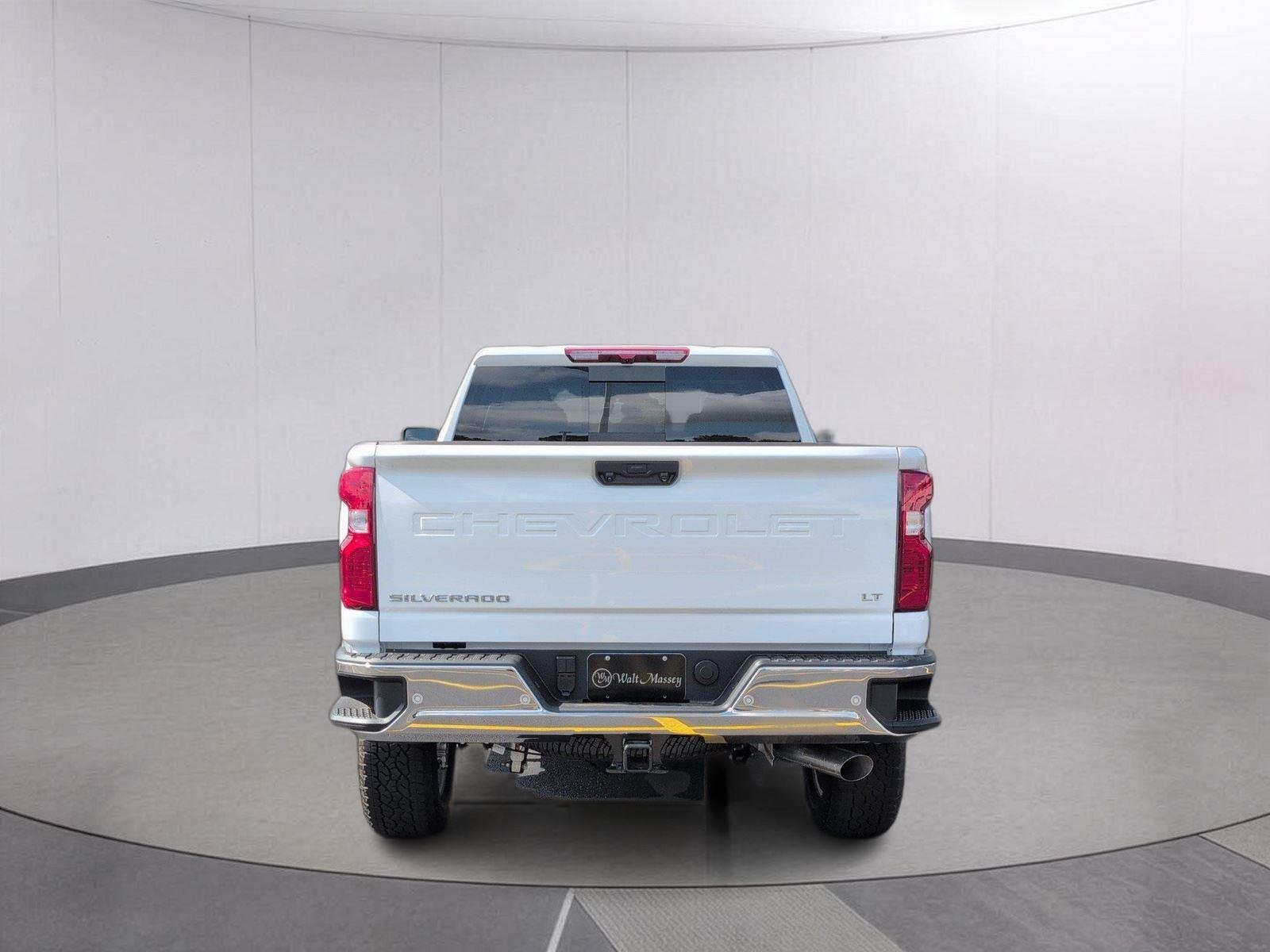 New 2026 Summit White Chevrolet LT image 8