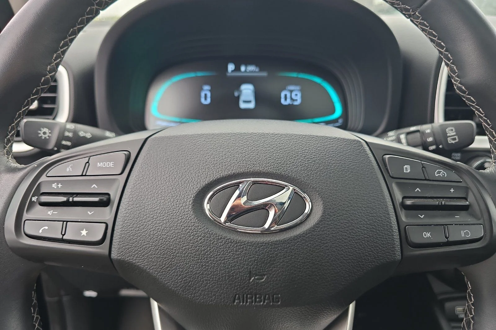 Used 2026 Black Hyundai SEL image 24