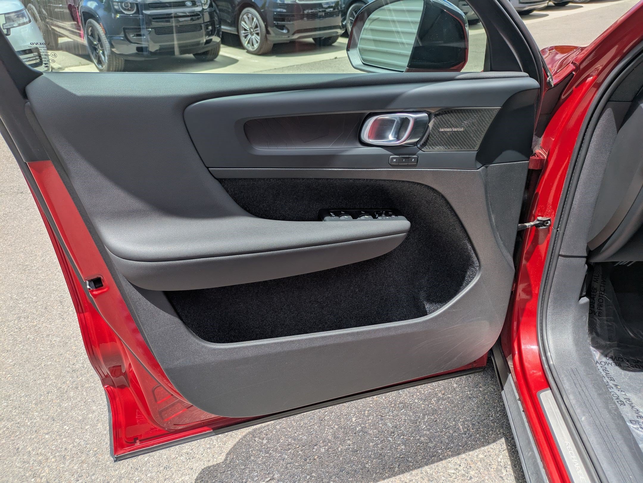 Certified Used 2023 Fusion Red Metallic Volvo Ultimate image 12