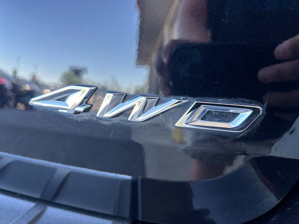 Used 2021 Black Ford Limited image 8