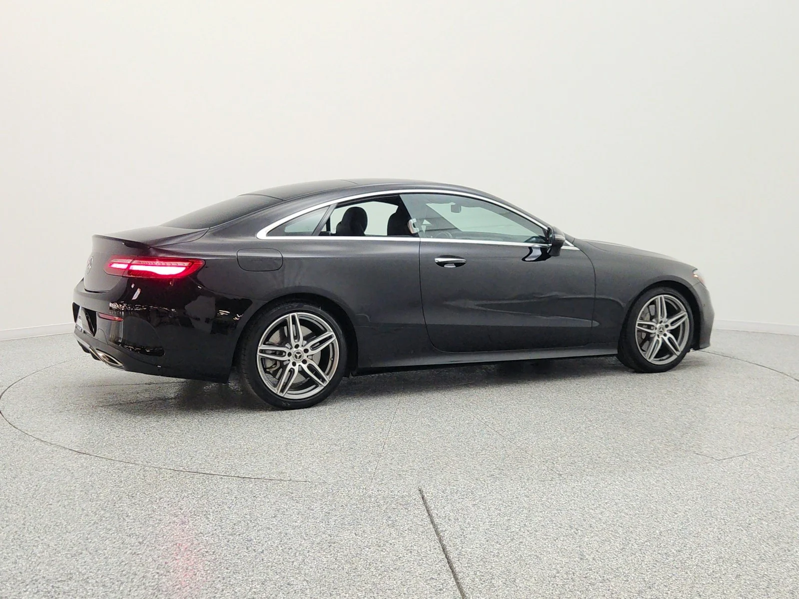 Used 2019 Black Mercedes-Benz E 450 RWD Coupe image 5