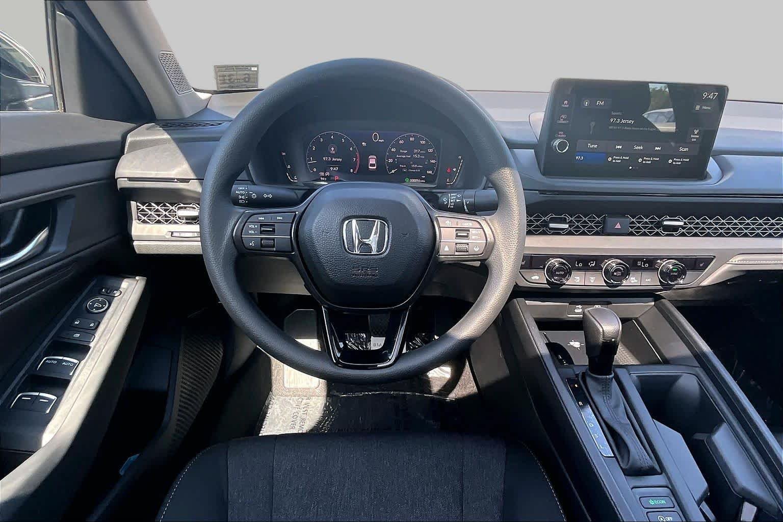 2026 Honda Accord SE - Photo 6