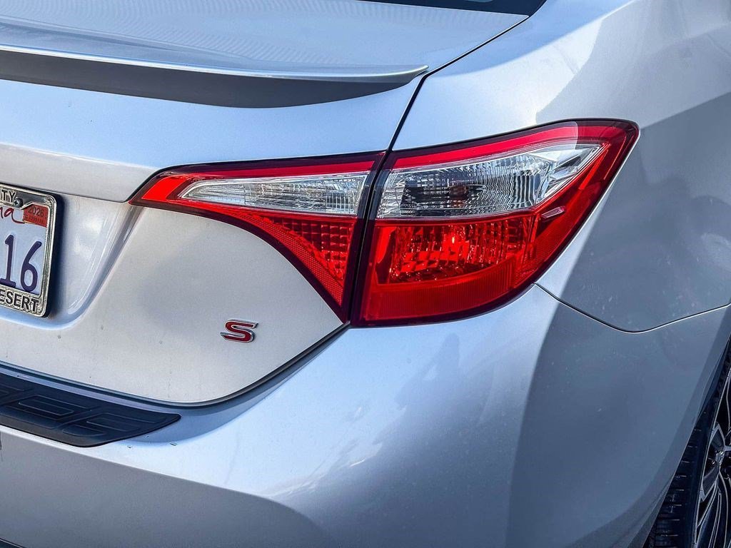 Used 2015 Classic Silver Metallic Toyota S Plus image 7