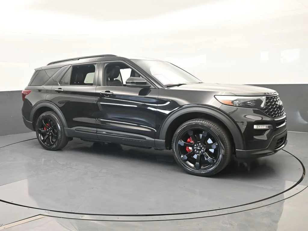 Used 2024 Black Metallic Ford ST image 7