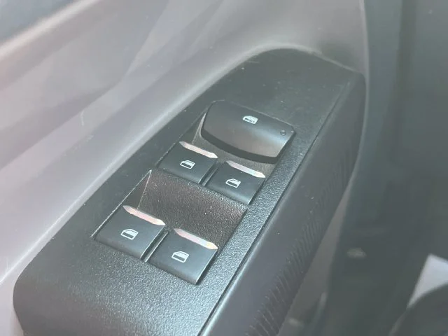 Used 2025 Blue Ford XL image 32