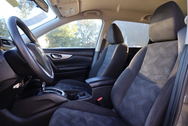 Used 2016 Gun Metallic Nissan S image 16