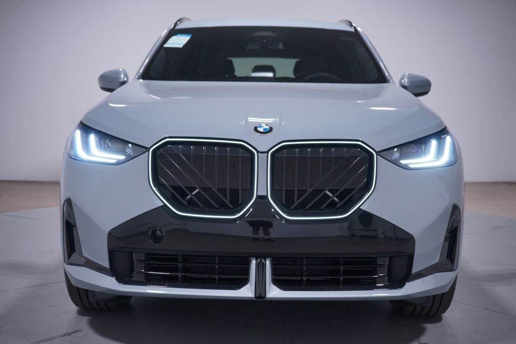 New 2026 Gray Metallic BMW 30 xDrive image 4